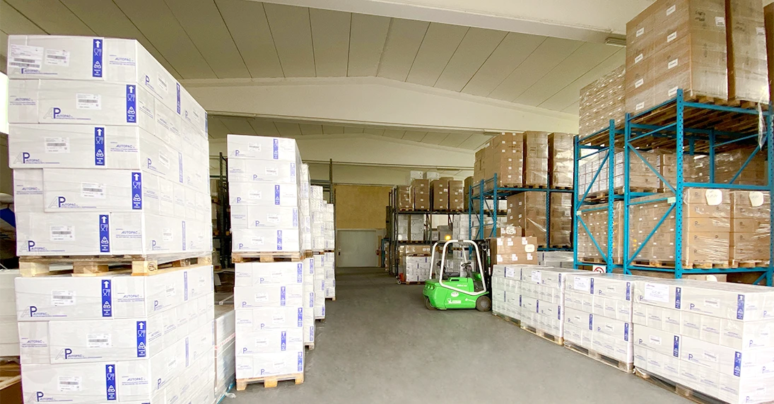 MAGAZZINO PRODOTTI PER IL CONFEZIONAMENTO